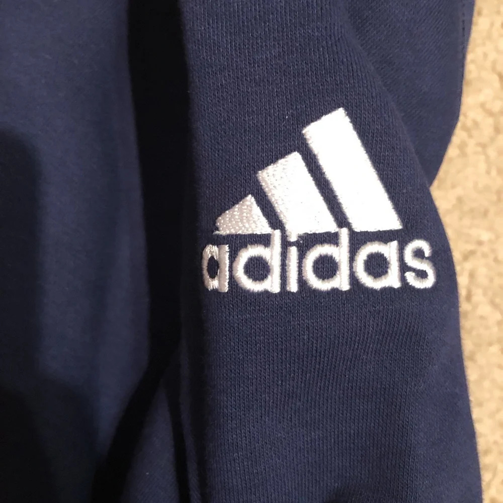 Adidas Fleece Hoodie Navy Blue Brand New - Picture 2 of 5